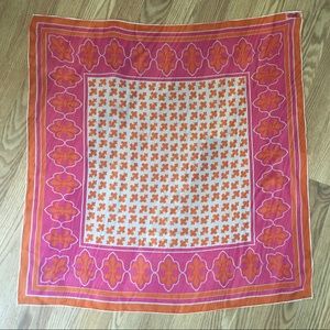 VINTAGE‎ Specialty House Fashion Fleur-de-Lis Scarf